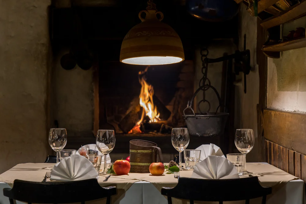 Dinning Table